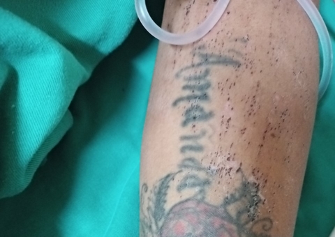 Hospital busca familiares de homem e mulher internados em Manaus