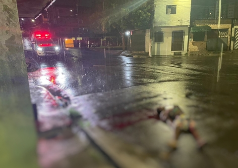 Homem é jogado de carro e executado a tiros durante temporal em Manaus