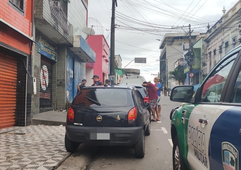 Venezuelana é baleada dentro de prédio no Centro de Manaus