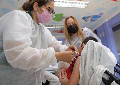 Carnaval no Amazonas tem pontos facultativos decretados; serviços essenciais são mantidos