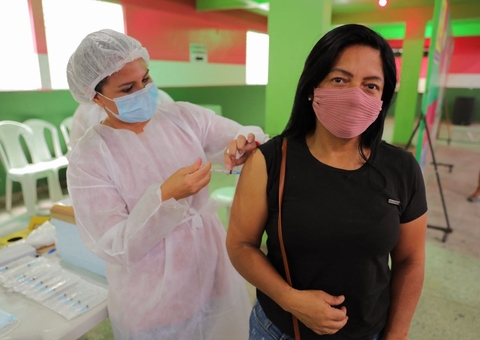 Covid: SES-AM alerta para vacinação após casos de Deltacron confirmados na região Norte