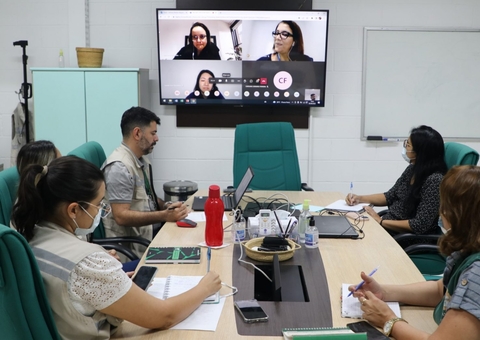 Farmácias e drogarias recebem orientações para notificação de casos de Covid-19 no Amazonas 