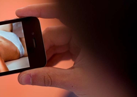 Homem é condenado por vazar fotos íntimas da ex-namorada