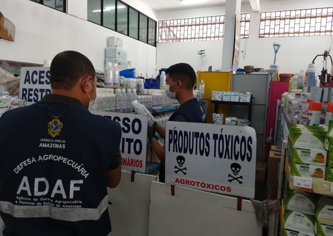Agrotóxicos comercializados irregularmente são apreendidos no Centro de Manaus