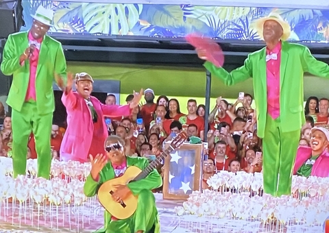 Imperatriz, Mangueira, Viradouro e Beija-Flor brilham na 1ª noite na Sapucaí