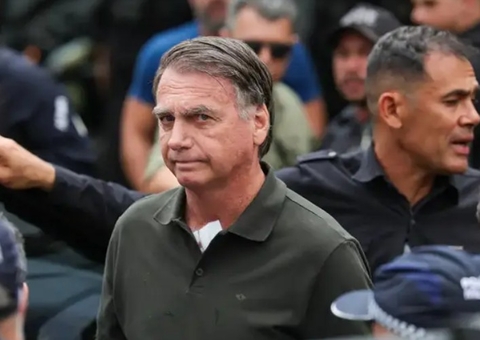 Bolsonaro passará por audiência de custódia neste domingo 