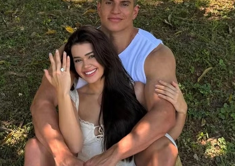 Franciny Ehlke ganha anel de noivado de bilionário com valor exorbitante; saiba mais