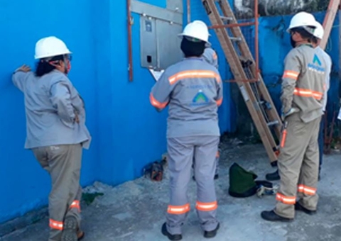 Ruas e avenidas de 11  bairros de Manaus ficam sem energia hoje