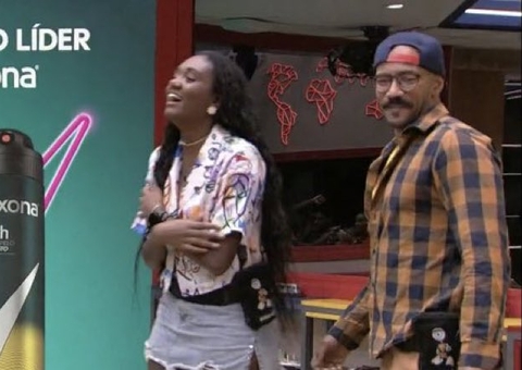 Alface chama Larissa para cinema com Sarah e Bruna reclama por não ter sido convidada