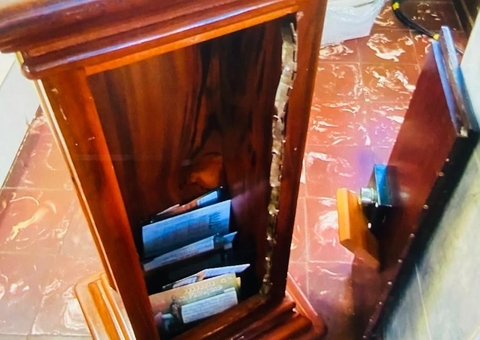 Paróquia de Maués tem cofres arrombados e dinheiro furtado