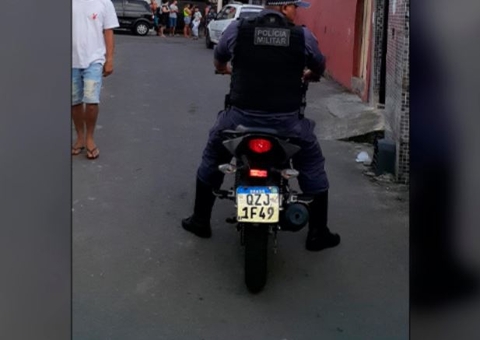 Homem é preso ao ser flagrado passeando em moto roubada em Manaus