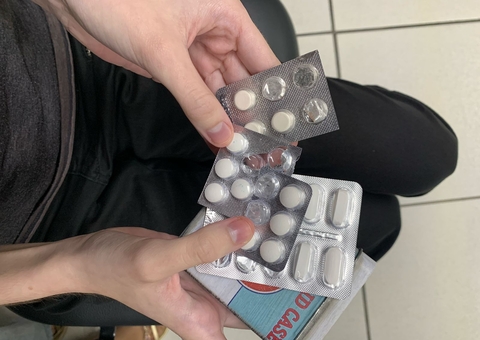 FVS alerta para os riscos da automedicação