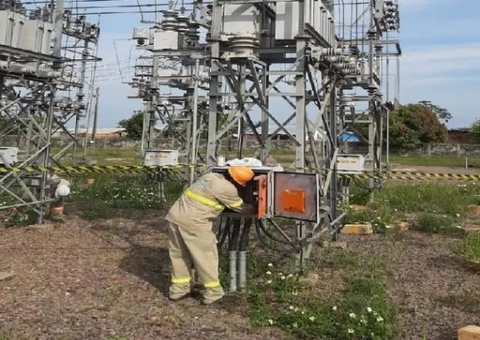 Oito bairros ficam sem energia neste domingo em Manaus