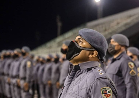 Mais de 1,9 mil policiais e bombeiros são promovidos no Amazonas 