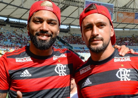 Gagibol se irrita com boatos de affair com ex de Arrascaeta: 'viajada né?'