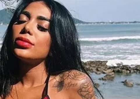 De biquíni, irmã de Gabigol mostra resultado de silicone e cirurgia no nariz