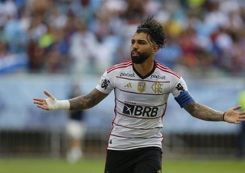 Na Fonte Nova, Flamengo derrota Bahia em partida com 5 gols