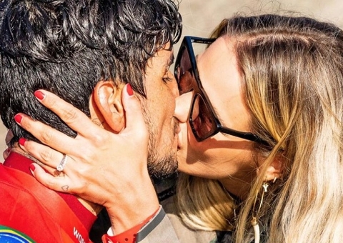 Sem os pais, Gabriel Medina vence etapa de Narrabeen e manda recado