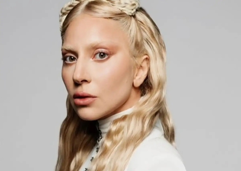 Sumiço de banner do show de Lady Gaga no Rio preocupa fãs; entenda 