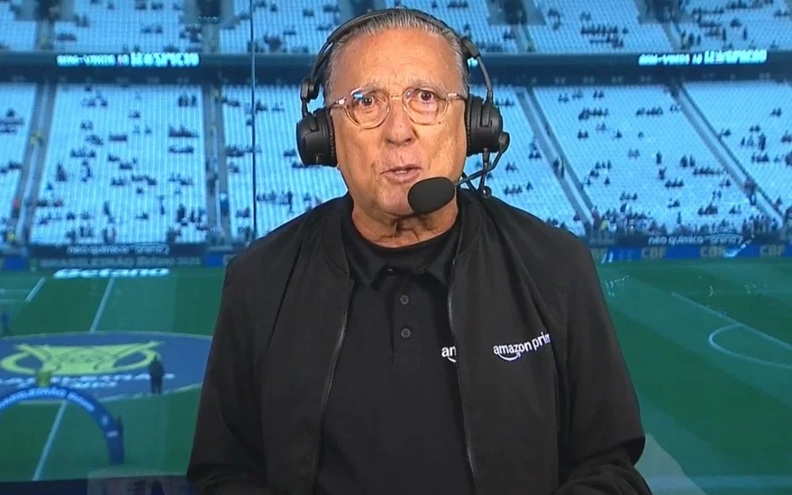 Após sentir dor nos rins, Galvão Bueno é internado com pneumonia em SP