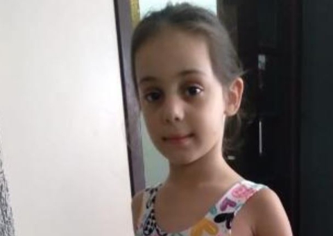 Criança diagnosticada com leucemia morre ao ser infectada por Covid