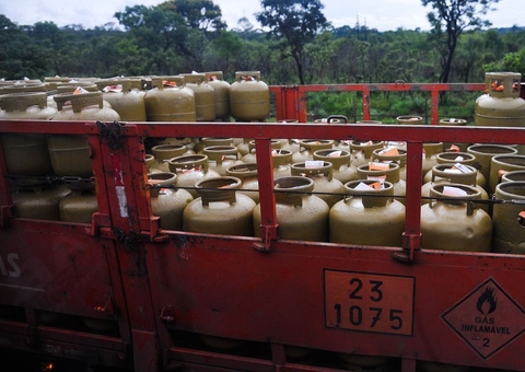 Auxílio gás começa a ser pago nesta terça-feira