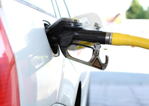 Preços da gasolina e do diesel ficam mais caros a partir deste sábado 