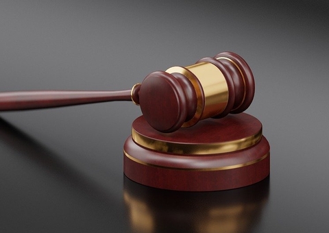 Empresa é condenada por demitir consultora por meio de 'paredão' com funcionários