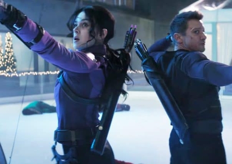 Hailee Seinfeld e Jeremy Renner surgem juntos no primeiro trailer de Gavião Arqueiro