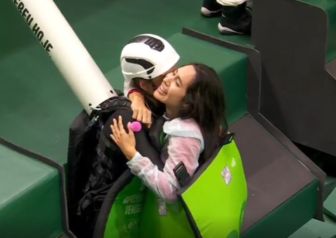 BBB24: Isabelle e Beatriz vencem prova do líder; veja vídeo