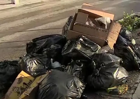 Casal perde R$ 20 mil ao jogar o dinheiro no lixo durante mudança 
