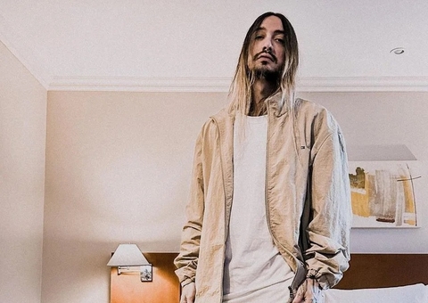 Guitarrista do NX Zero sofre acidente de moto e passará por cirurgia