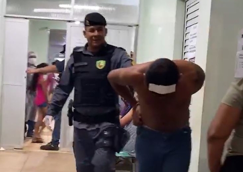 Homem é espancado por moradores após assaltar casa no Amazonas 