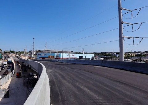 Alça do Viaduto Rei Pelé é liberada para tráfego na Bola do Produtor