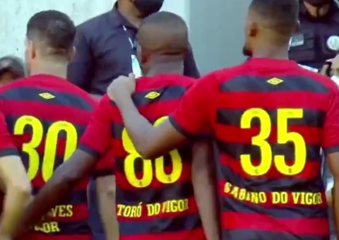 Jogadores do Sport fazem homenagens a ex-BBB Gil após ataque homofóbico