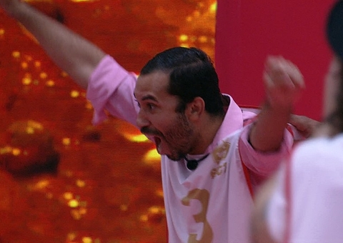 Do paredão à liderança, Gil é o novo líder do BBB21; veja vídeo