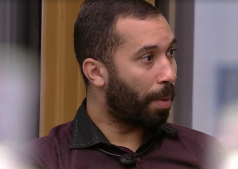 BBB21: Gilberto diz que Juliette é interesseira e Carla detona: ‘falso’