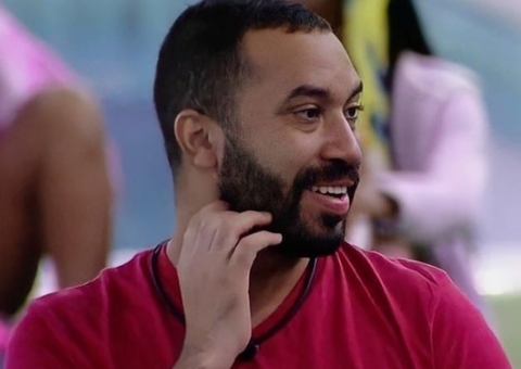 Gilberto explica porque é chamado de 'Gil do Vigor' e 'tchaki tchaki'