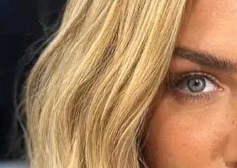 Giovanna Ewbank dá close no rosto após cirurgia no nariz e arranca elogios