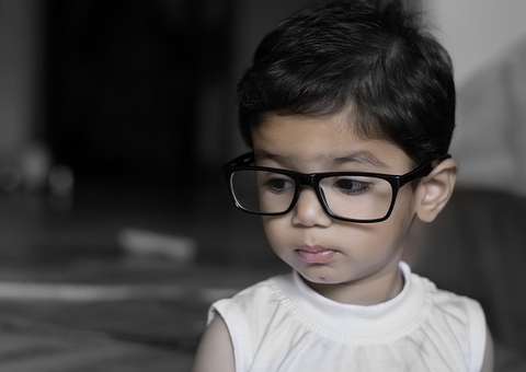 Retinoblastoma: Especialista fala sobre câncer ocular que mais afeta crianças