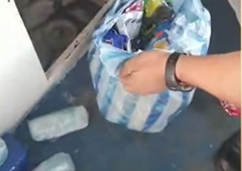 Homem é preso ao ser flagrado com 65 kg de drogas escondido em barco no Amazonas