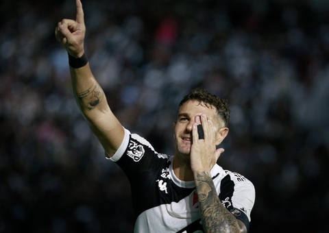 Vasco vence o Botafogo e avança para semifinal do Carioca