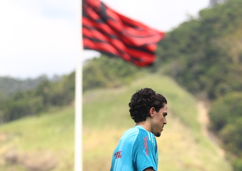 À espera de Pedro, Flamengo segue no topo entre os que mais perdem gols