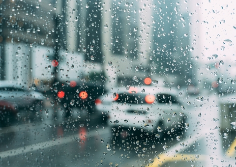 Manaus e municípios registram chuvas intensas com risco de desastres