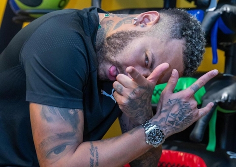 Recuperação da lesão no joelho de Neymar entra na fase final