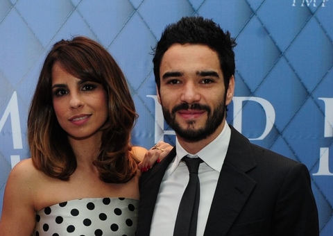 Maria Ribeiro revela que se separou de Caio Blat por voto em Aécio