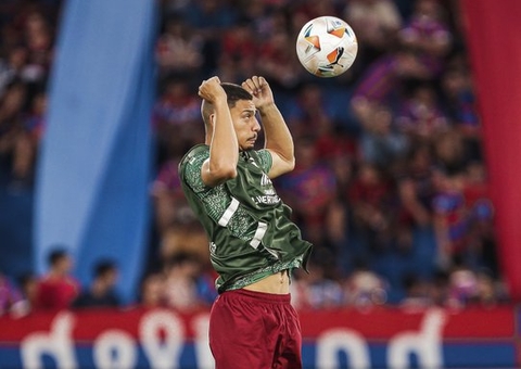 Fluminense confirma que André sofreu lesão no ligamento