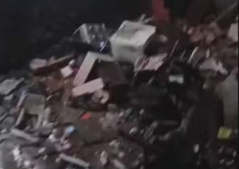 Desabamento de laje deixa 6 crianças e 5 adultos feridos