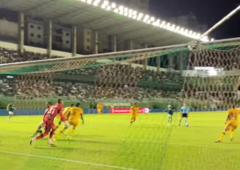 Fora de casa, Amazonas perde para o Goiás na abertura da Série B do Brasileirão