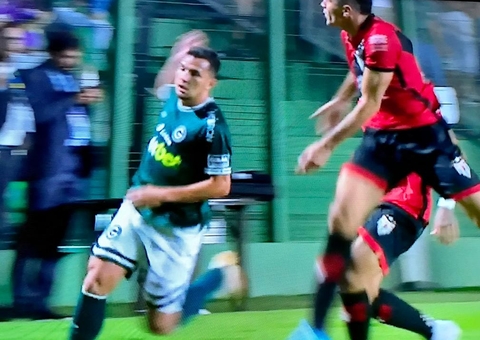 Atlético-GO domina, vence Goiás e avança às quartas da Copa do Brasil